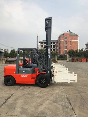 8k 4 톤 팔레트 디젤 엔진 지게차 기계를 높이는 6m Mast