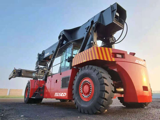 CUMMINS QSM11-330 ISO 20-40 컨테이너용 가동 컨테이너 리치 스택
