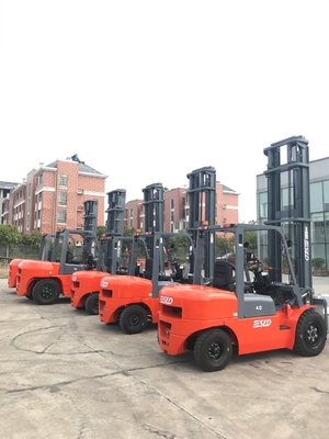 ISUZU 엔진 4000kg 짐 창고를 위한 산업 지게차