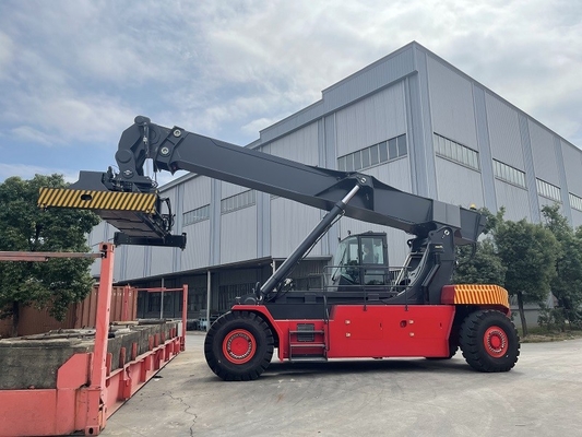 터미널 야드 스파킹 컨테이너 리치 스파커 45톤 ZF 5WG261 AUTO 변속기