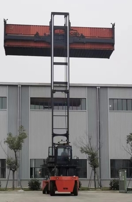 45000kgs 빈 컨테이너 핸들러와 Cummins QSM11-330 엔진
