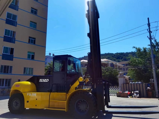 20 톤 디젤 지게차 FD200 정격 부하 20000kgs 높은 Mast 리피트왕 높이 8000 밀리미터